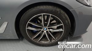 BMW 5-Series 520i M Sport 2023 года из Южной Кореи