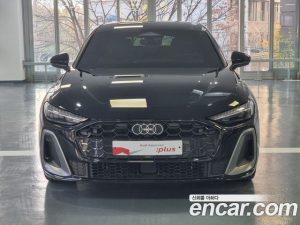 Audi A5 40 TFSI 4WD S Line 2025 года из Южной Кореи