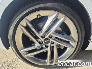 Genesis G80 Бензин 3.5 Turbo AWD 2026 года из Южной Кореи