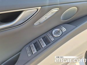 Genesis G80 Бензин 3.5 Turbo AWD 2026 года из Южной Кореи