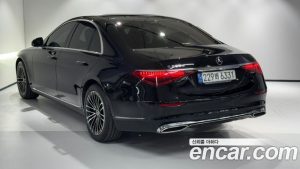 Mercedes-Benz S-Class S350 d 2023 года из Южной Кореи