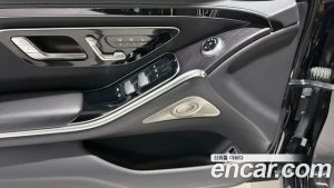 Mercedes-Benz S-Class S350 d 2023 года из Южной Кореи