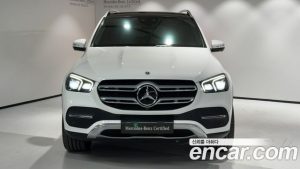 Mercedes-Benz GLE-Class GLE300d 4MATIC 2023 года из Южной Кореи