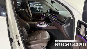 Mercedes-Benz GLE-Class GLE300d 4MATIC 2023 года из Южной Кореи