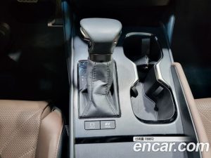 Lexus ES Luxury Plus 2023 года из Южной Кореи