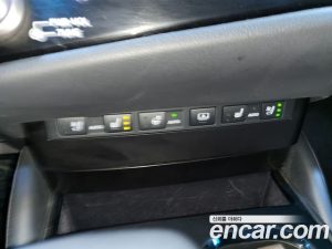 Lexus ES Luxury Plus 2023 года из Южной Кореи