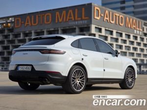 Porsche Cayenne 3.0 Coupe 2022 года из Южной Кореи