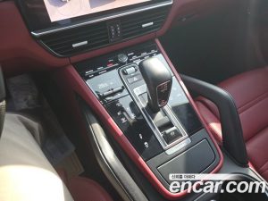 Porsche Cayenne 3.0 Coupe 2022 года из Южной Кореи