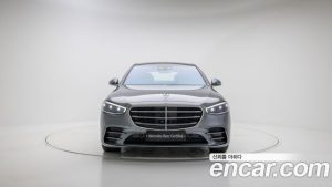 Mercedes-Benz S-Class S500 4MATIC 2024 года из Южной Кореи