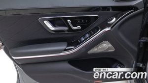 Mercedes-Benz S-Class S500 4MATIC 2024 года из Южной Кореи