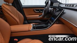 Mercedes-Benz S-Class S450L 4MATIC 2024 года из Южной Кореи
