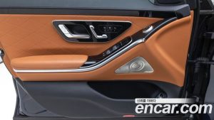 Mercedes-Benz S-Class S450L 4MATIC 2024 года из Южной Кореи