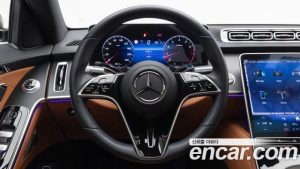 Mercedes-Benz S-Class S450L 4MATIC 2024 года из Южной Кореи