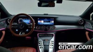 Mercedes-Benz AMG GT 4Door 43 4MATIC+ 2024 года из Южной Кореи