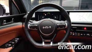 Kia K5 1.6 Turbo 2024 года из Южной Кореи