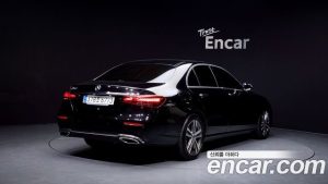 Mercedes-Benz E-Class E250 Avantgarde 2023 года из Южной Кореи