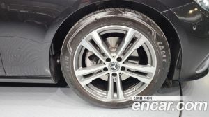 Mercedes-Benz E-Class E250 Avantgarde 2023 года из Южной Кореи