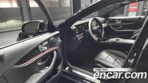 Mercedes-Benz E-Class E250 Avantgarde 2023 года из Южной Кореи