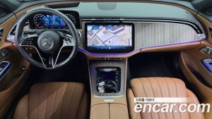 Mercedes-Benz E-Class E450 4MATIC 2024 года из Южной Кореи