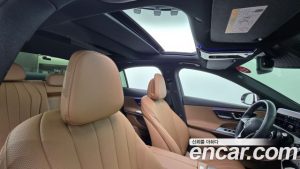 Mercedes-Benz E-Class E450 4MATIC 2024 года из Южной Кореи
