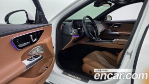 Mercedes-Benz E-Class E450 4MATIC 2024 года из Южной Кореи