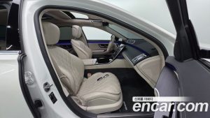 Mercedes-Benz S-Class S400 d 4MATIC 2023 года из Южной Кореи