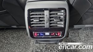 Volkswagen Arteon 2.0 TDI R-LINE 4 2022 года из Южной Кореи