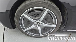 Mercedes-Benz EQE EQE350 4MATIC 2023 года из Южной Кореи