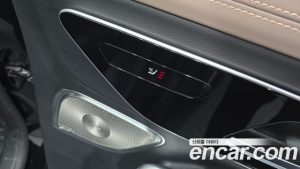 Mercedes-Benz EQE EQE350 4MATIC 2023 года из Южной Кореи