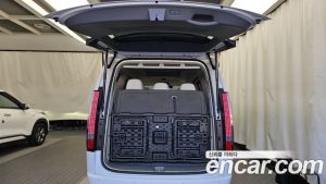 Hyundai Staria HEV 1.6 Lounge 9-Seater 2025 года из Южной Кореи