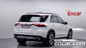 Mercedes-Benz GLE-Class GLE300d 4MATIC 2024 года из Южной Кореи