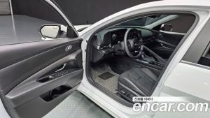 Hyundai AVANTE 1.6 2025 года из Южной Кореи