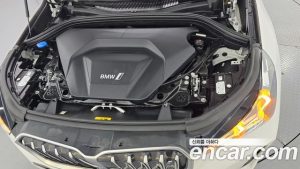 BMW iX1 xDrive 30 M Sport 2023 года из Южной Кореи