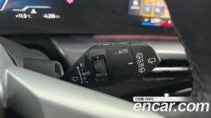 BMW iX1 xDrive 30 M Sport 2023 года из Южной Кореи