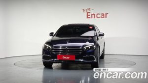 Mercedes-Benz E-Class E350 4MATIC Exclusive 2023 года из Южной Кореи