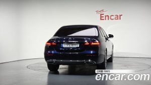 Mercedes-Benz E-Class E350 4MATIC Exclusive 2023 года из Южной Кореи