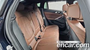 BMW X6 xDrive40i M Sport 2023 года из Южной Кореи