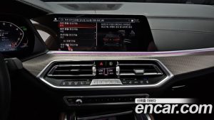 BMW X6 xDrive40i M Sport 2023 года из Южной Кореи
