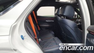 Genesis GV70 2.5T Бензин AWD 2025 года из Южной Кореи