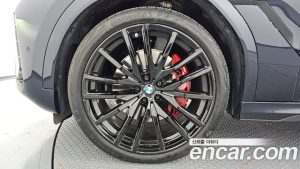 BMW X6 xDrive40d M Sport Online Exclusive 2024 года из Южной Кореи