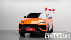 Lamborghini Urus 4.0 V8 SE 2025 года из Южной Кореи