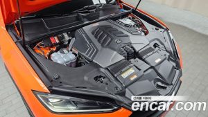 Lamborghini Urus 4.0 V8 SE 2025 года из Южной Кореи