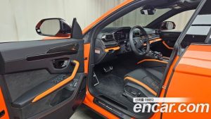 Lamborghini Urus 4.0 V8 SE 2025 года из Южной Кореи