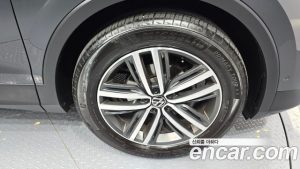 Volkswagen Tiguan 2.0 TDI 4 Prestige 2023 года из Южной Кореи