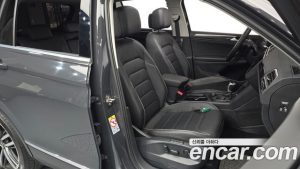 Volkswagen Tiguan 2.0 TDI 4 Prestige 2023 года из Южной Кореи