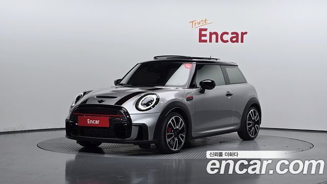 Mini Cooper JCW 2024 года из Кореи