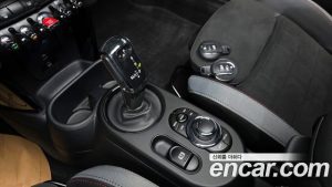 Mini Cooper JCW 2024 года из Южной Кореи