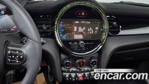 Mini Cooper JCW 2024 года из Южной Кореи