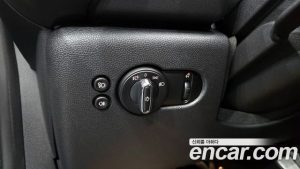 Mini Cooper JCW 2024 года из Южной Кореи