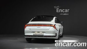 Kia K8 Noblesse 2025 года из Южной Кореи
